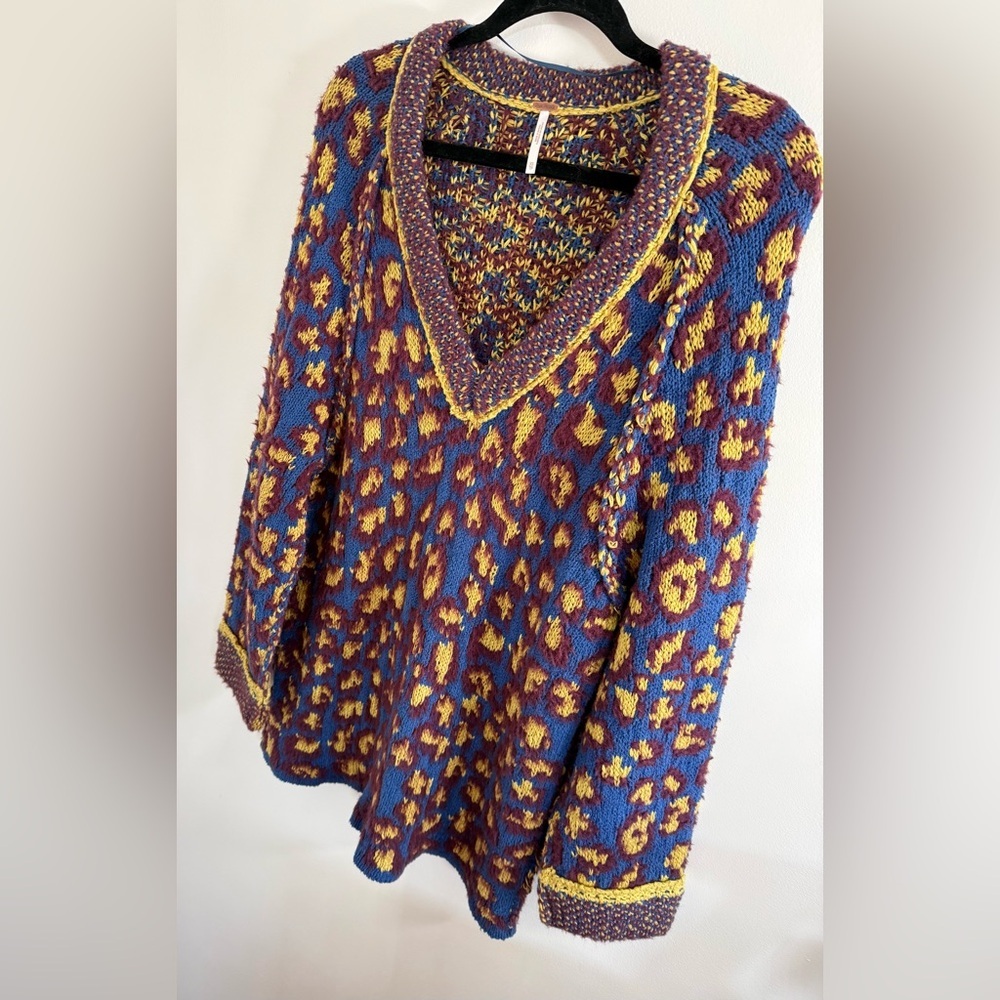 Free People Little Animal Knit V-Neck Sweater in Blue Fig - Picture 3 of 7